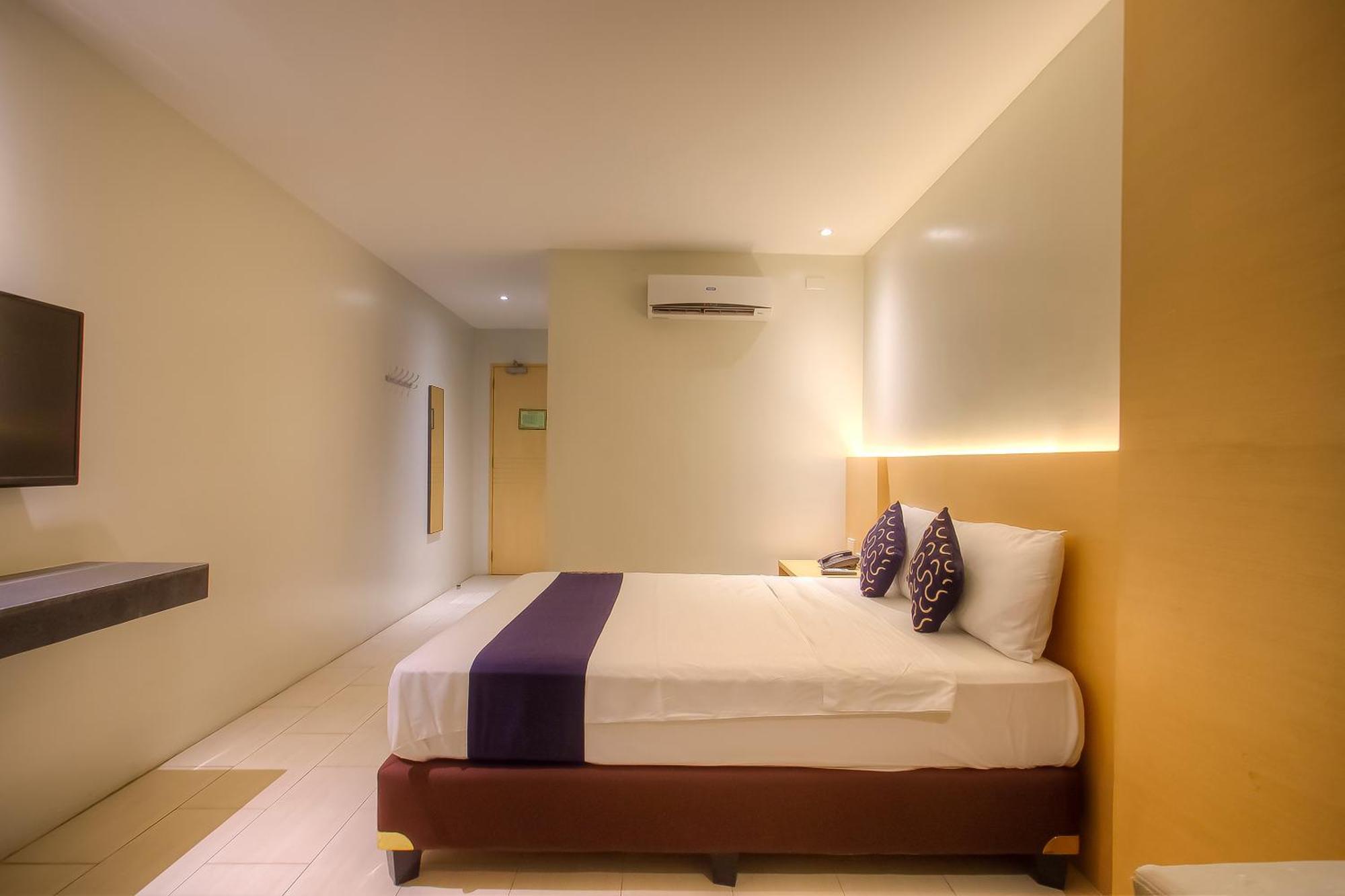 Capital O 827 Speciale Hotel Rosario (Cavite) Exterior foto