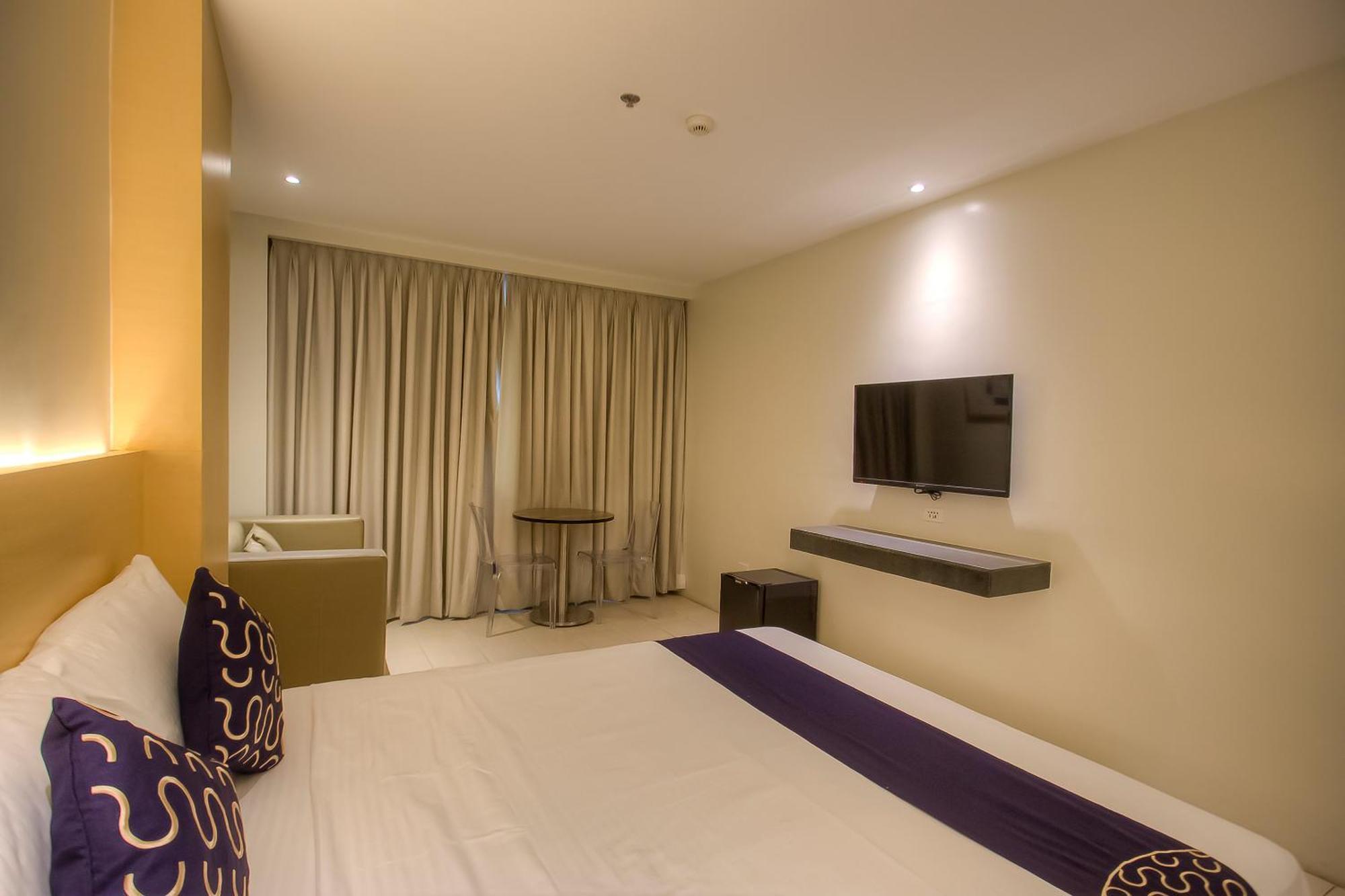 Capital O 827 Speciale Hotel Rosario (Cavite) Exterior foto